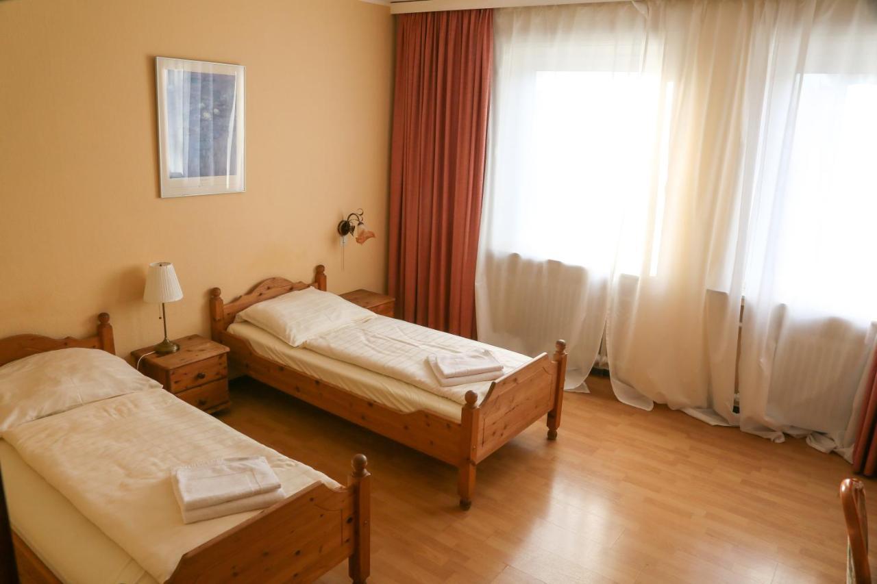 Taverna Hotel Roemerkrug Ганновер Екстер'єр фото